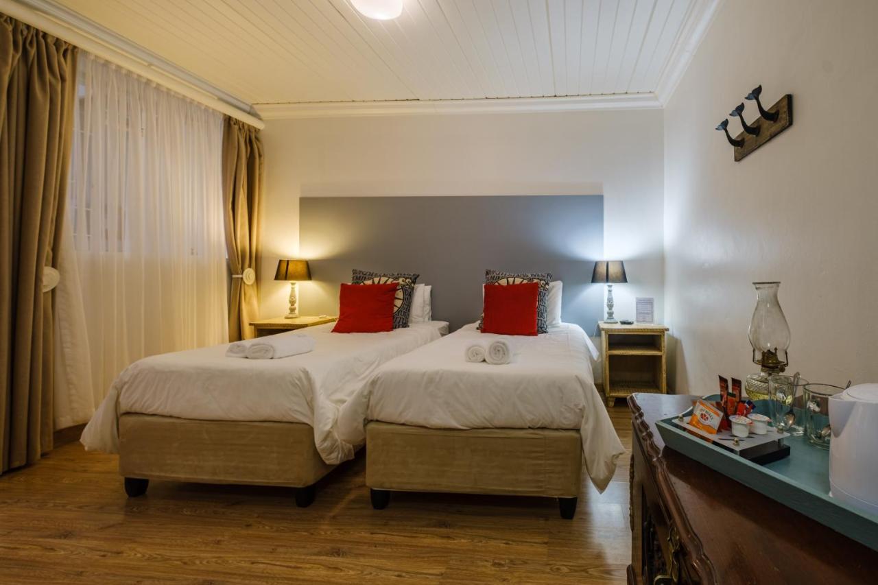 Paternoster Hotel Exterior photo